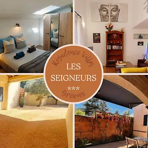 Appartement Résidence Les Seigneurs T1 En Duplex 50 M2, Gréoux-les-Bains