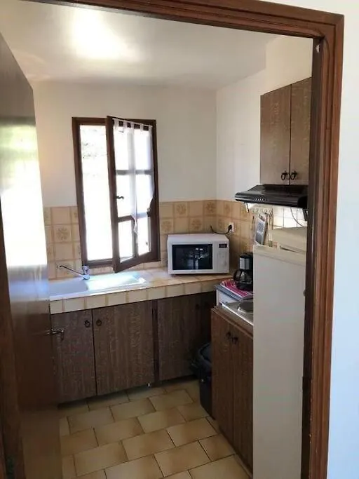 ANA LOCATION - Résidence Lou Cigaloun Gréoux-les-Bains 0*,  France